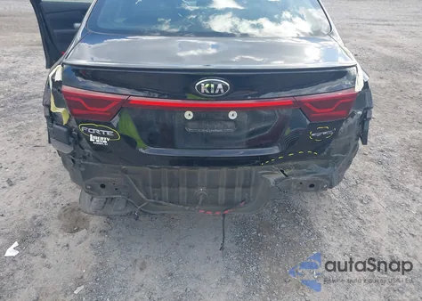 2020 Kia Forte Gt-Line z USA, uszkodzony, nr VIN 3KPF34ADXLE162627